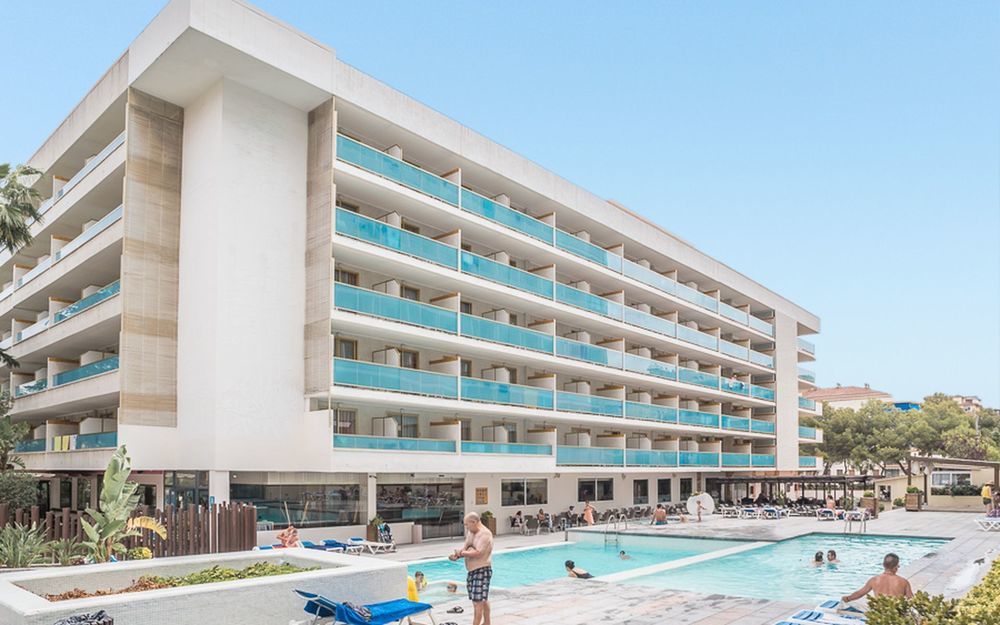 4r Park Ii Hotel